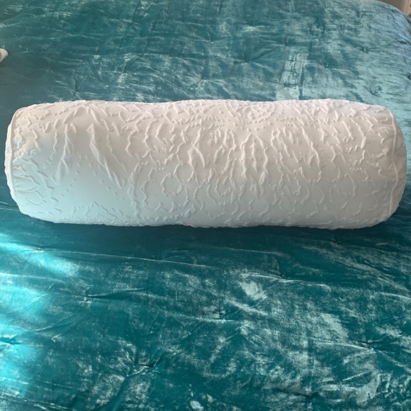 Dkny Accents Dkny Round White Bolster Pillow Poshmark